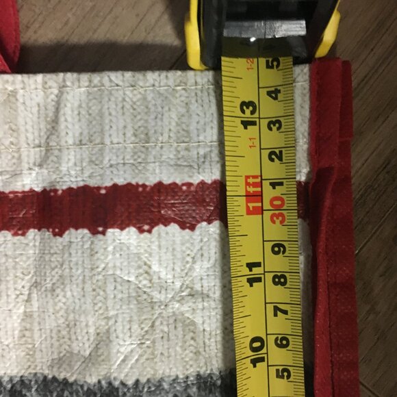 Roots Large Traditional Cabin Sock Reusable Bag - Picture 7 of 7